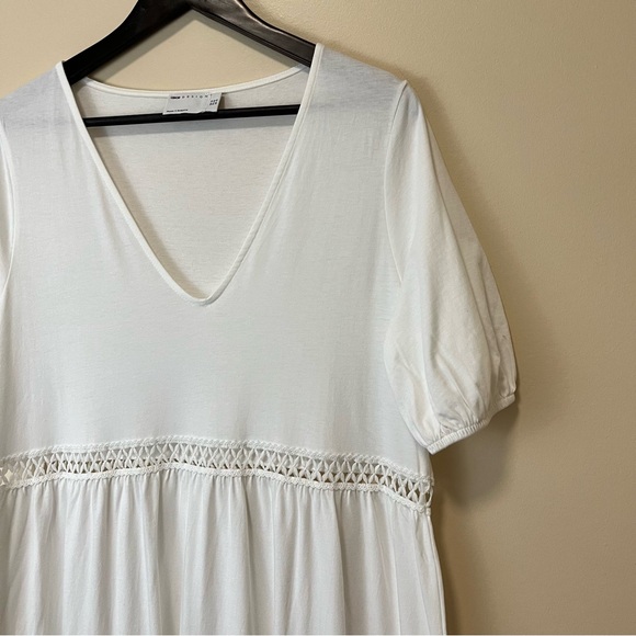NWT ASOS Design V-Neck Midi Dress Crochet Detail - White - Picture 3 of 16
